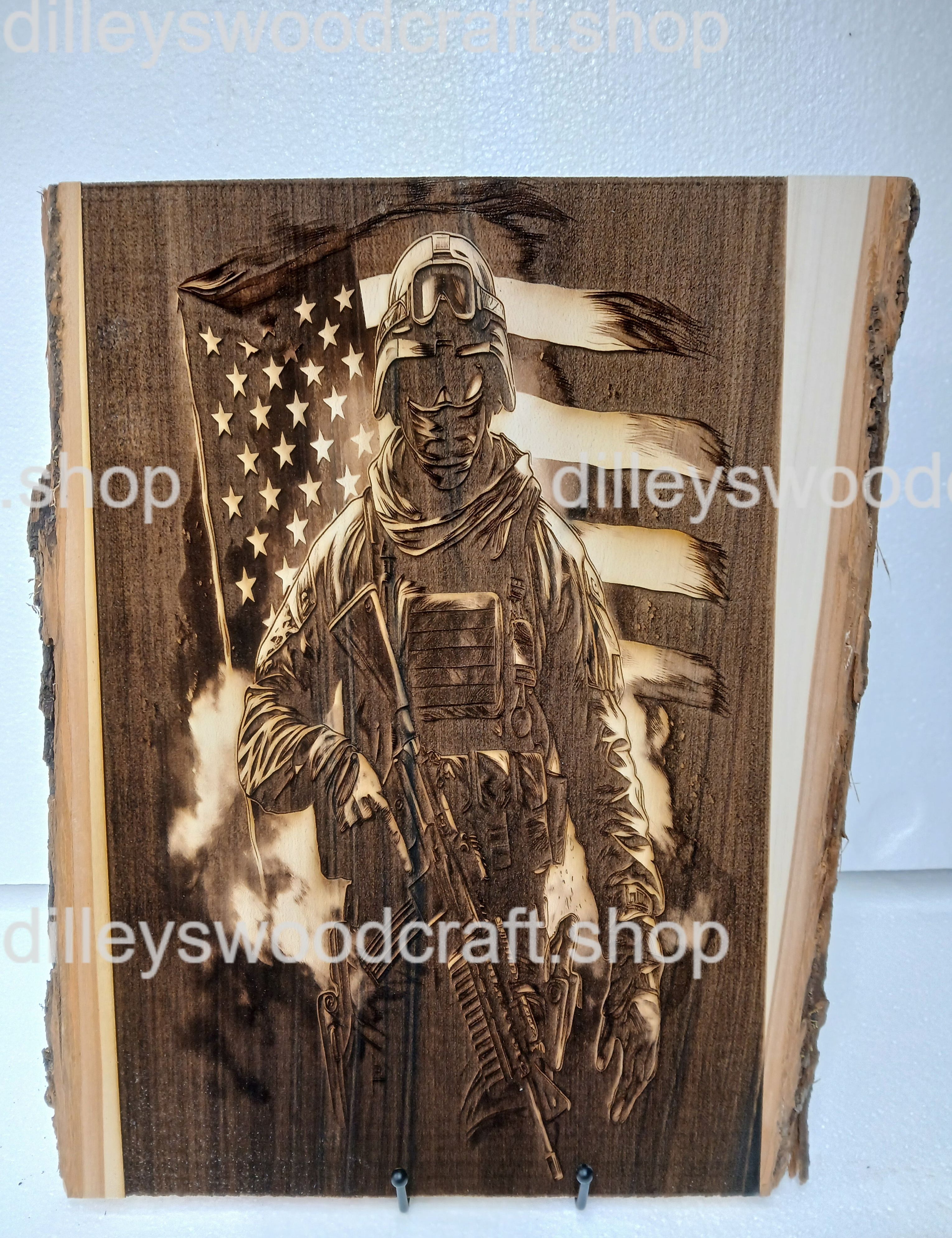 Americansoldierflagwatermark.jpg